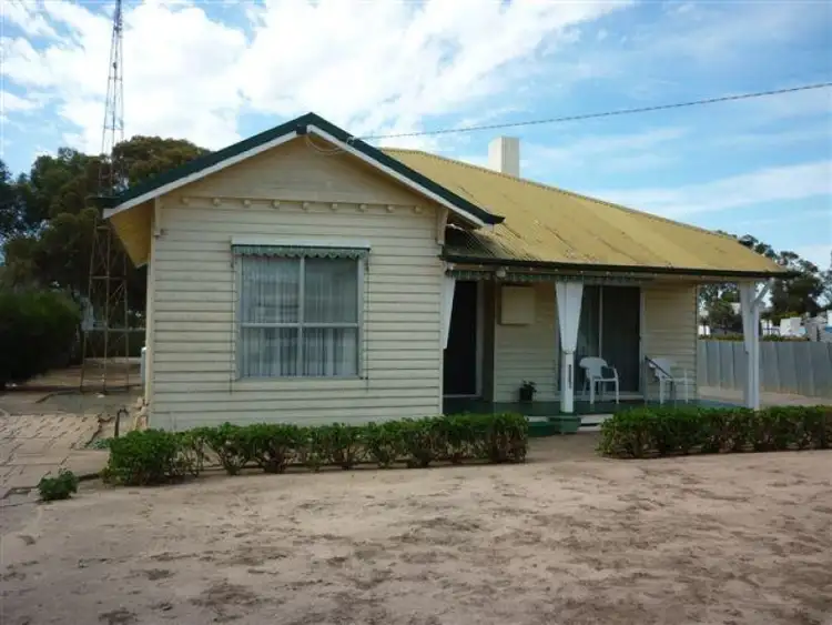 55 Charles Street, Jeparit VIC 3423
