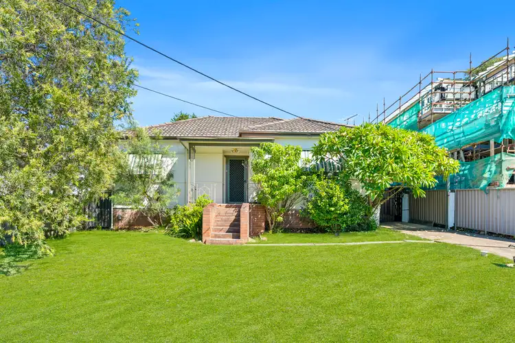 19 Alick Street