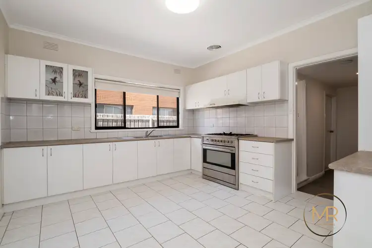 69 Messmate Street