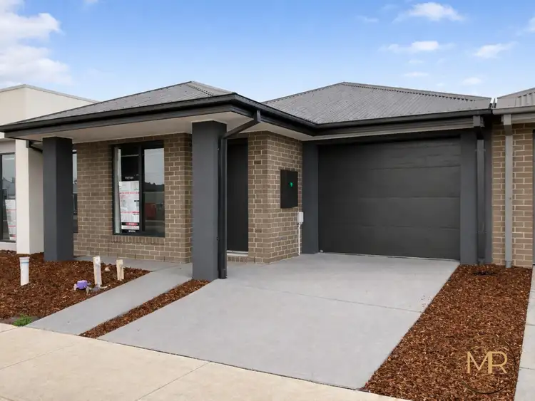 36 Vondel Way