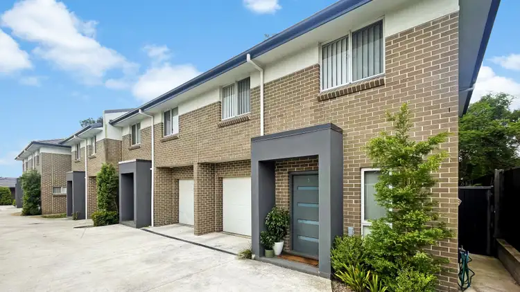 19 Canberra Street