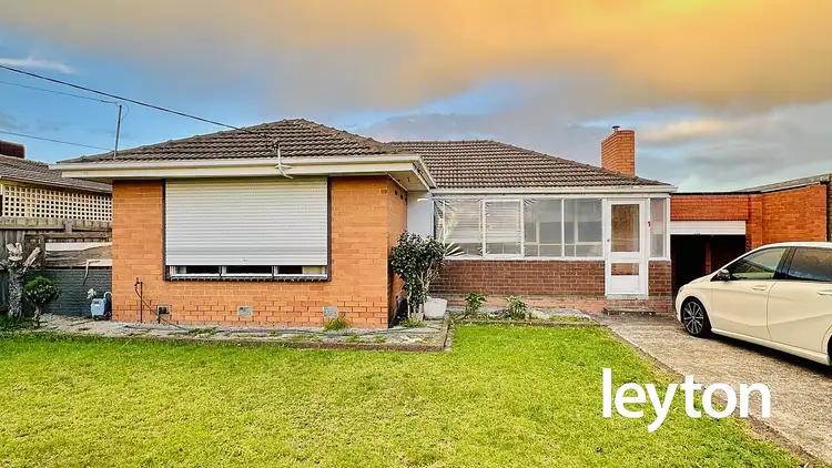 1 Merrick Street