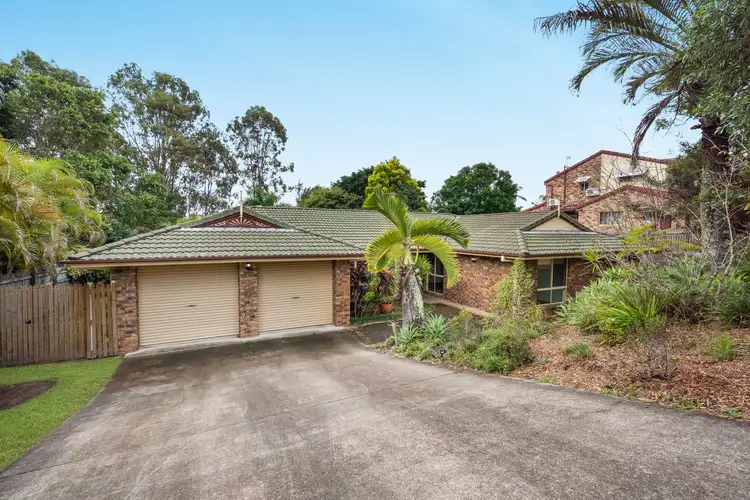 17 Allamanda Crescent
