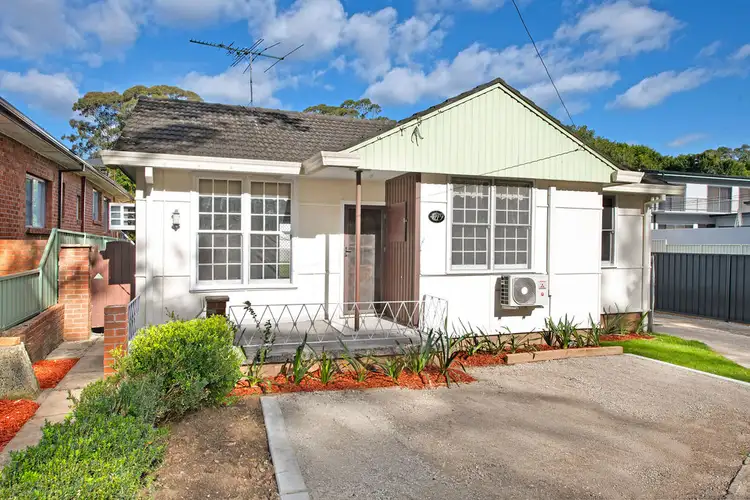 179 Henry Lawson Dr