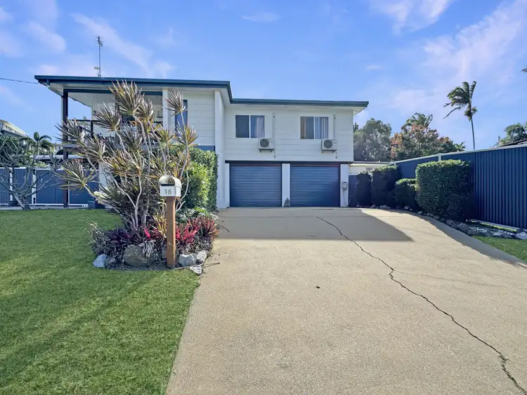 16 Twin Street