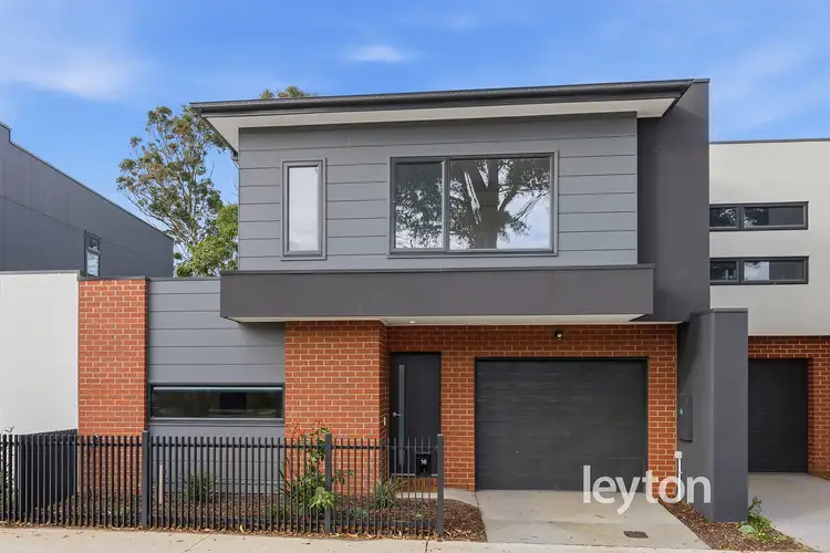 16 Drummond Circuit