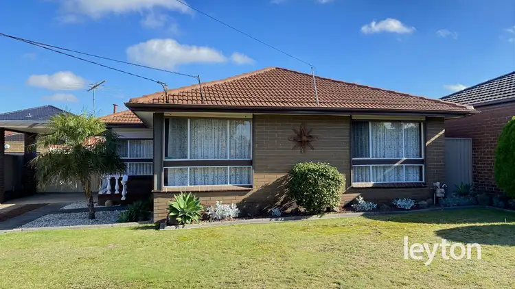 10 Bundeena Avenue