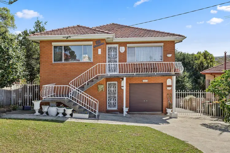 48B Cummins Street