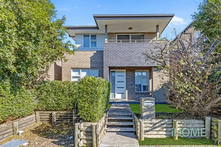 52 Ballymore Avenue