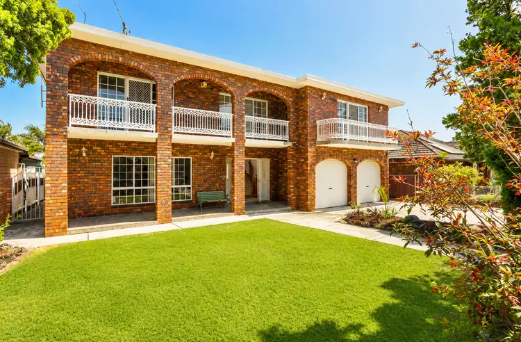 51 Blackshaw Avenue