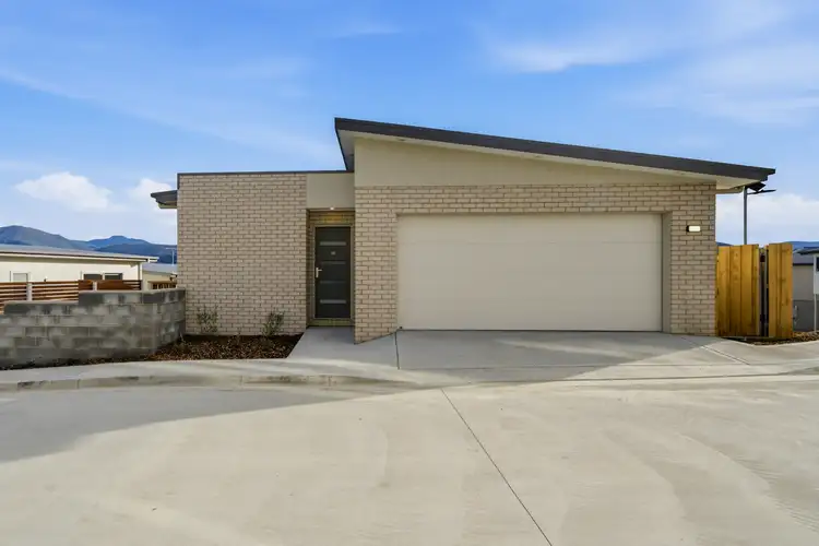 38 Jetty Rd