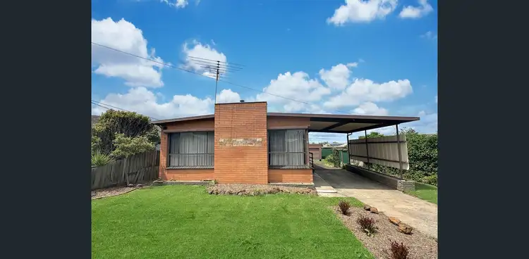 1 Mura Ct