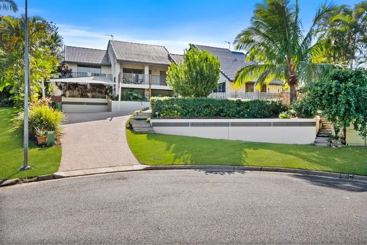 7 Penola Place