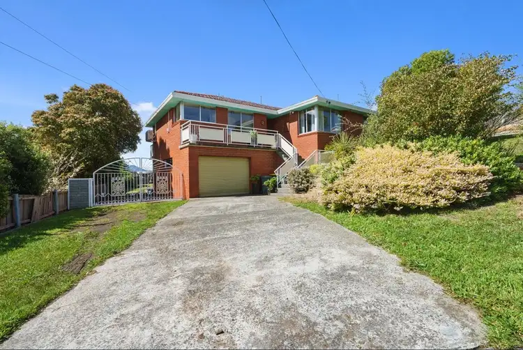 21 Thornleigh St