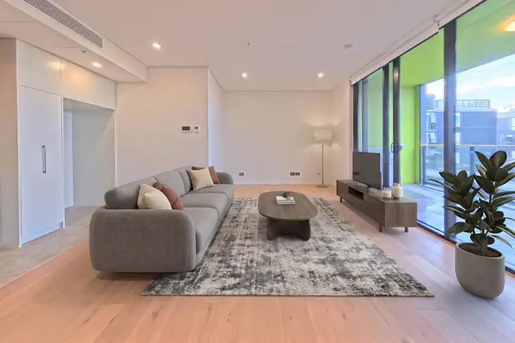 22 George Julius Ave