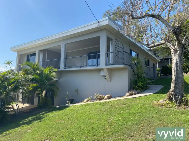 11 Walters Ave, West Gladstone QLD 4680