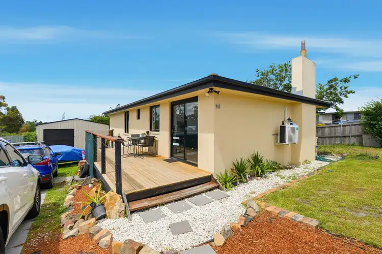 48 Duntroon Dr