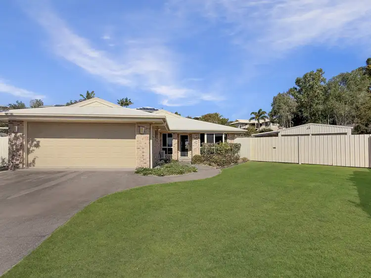 42 Waratah Street