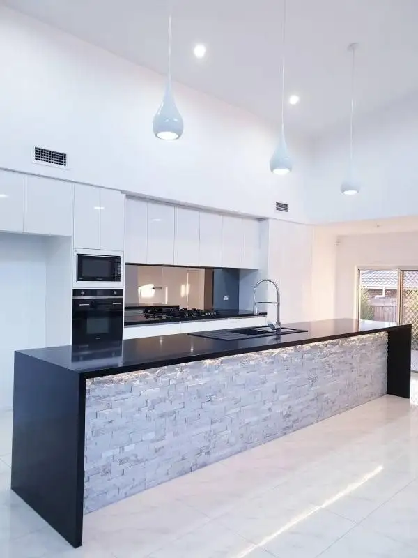 2 Maranunga Crescent, Crace ACT 2911