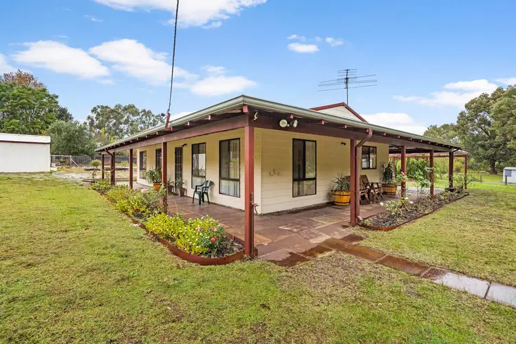31 Braddock Rd, Wellard WA 6170