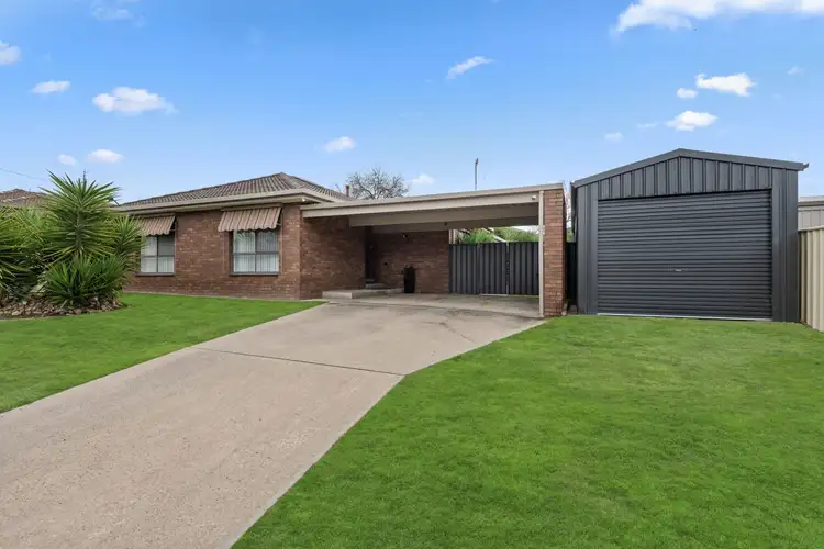 37 Balmoral Drive, Golden Square VIC 3555
