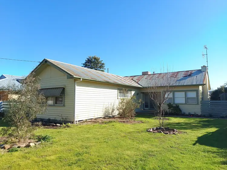 32 Maud Street, Benalla VIC 3672