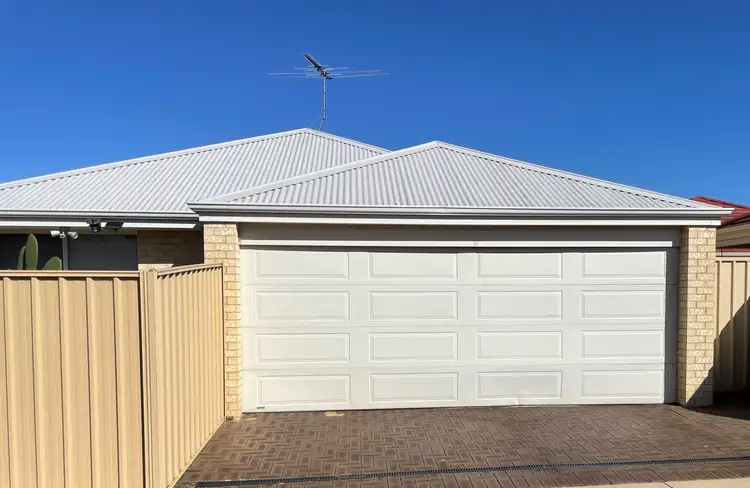 Third view of Homely house listing, 4 Camborne Approach, Bertram WA 6167