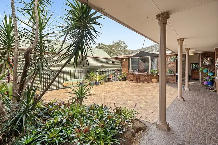Fifth view of Homely house listing, 4 Terrara Court, Ocean Shores NSW 2483