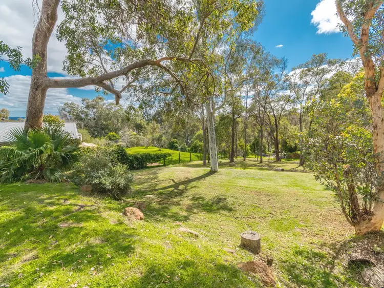 16 Robinson Road, Darlington WA 6070