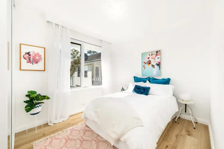 Second view of Homely apartment listing, 4/7 Weymar St, Cheltenham VIC 3192