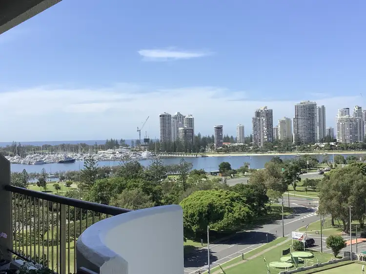 10D/10 Marine Parade, Southport QLD 4215