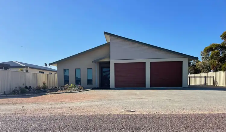 41 Smith Road, Ceduna SA 5690