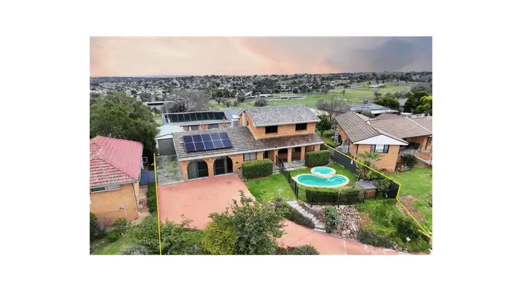 Second view of Homely house listing, 6 Glenwarrie Place, Parkes NSW 2870