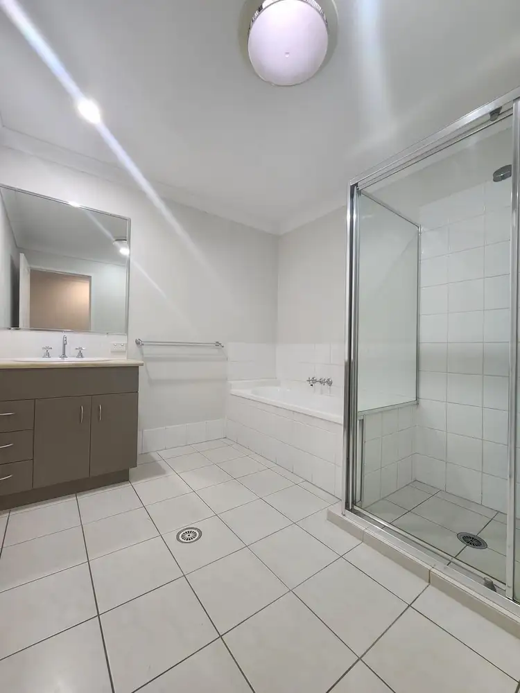 Fifth view of Homely townhouse listing, 28/29 Lachlan Drive, Wakerley QLD 4154