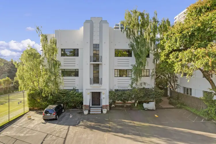 40/32 Queens Road, Melbourne VIC 3004