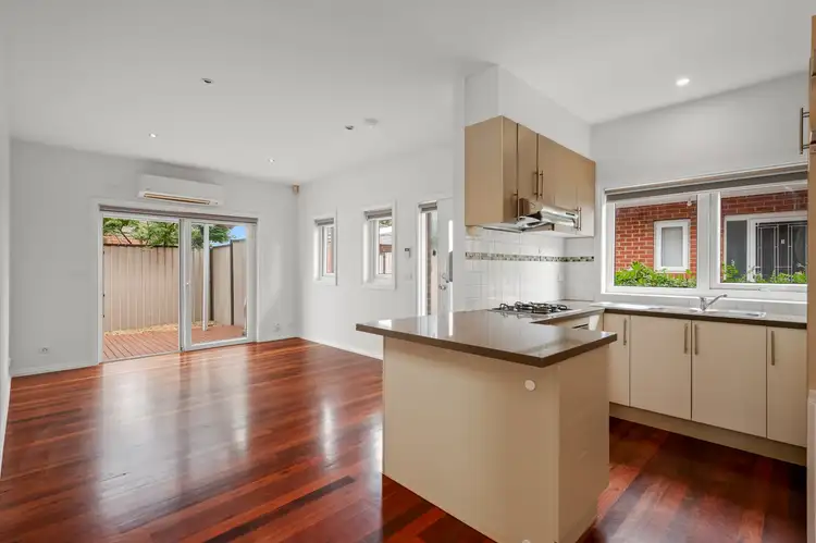 Fifth view of Homely townhouse listing, 4/25 Watt Avenue, Oak Park VIC 3046