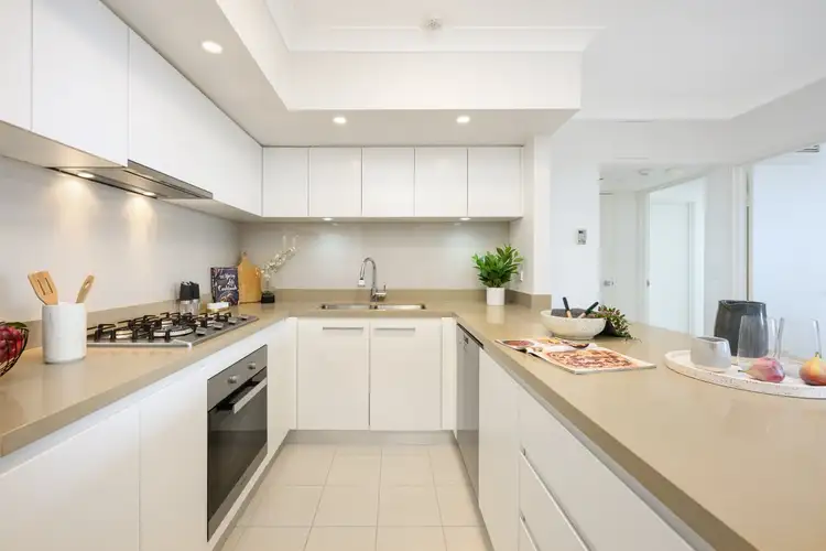 Fifth view of Homely apartment listing, 903/37-39 McLaren Street, North Sydney NSW 2060