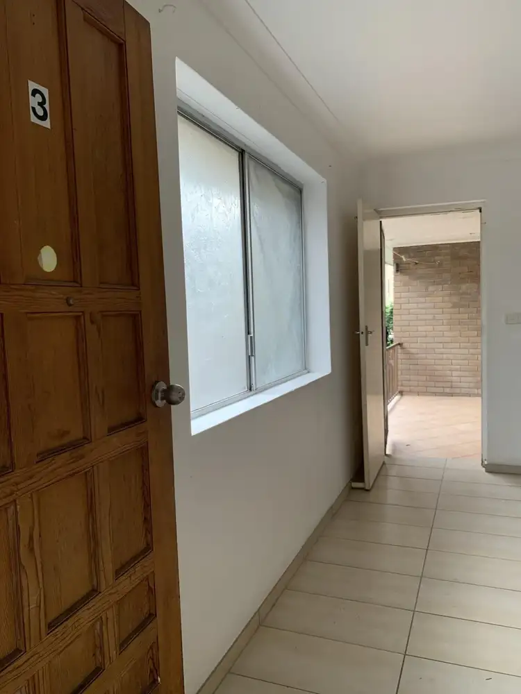 Second view of Homely apartment listing, 3/21 Darrambal Street, Chevron Island QLD 4217