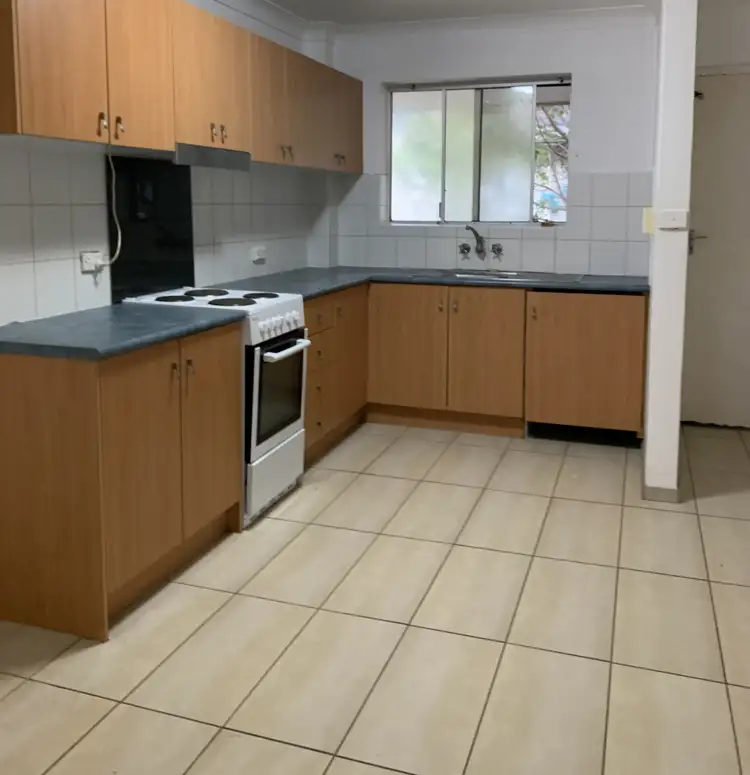 Sixth view of Homely apartment listing, 3/21 Darrambal Street, Chevron Island QLD 4217