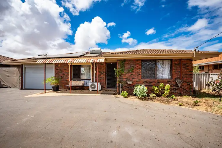 42 Utakarra Road, Rangeway WA 6530
