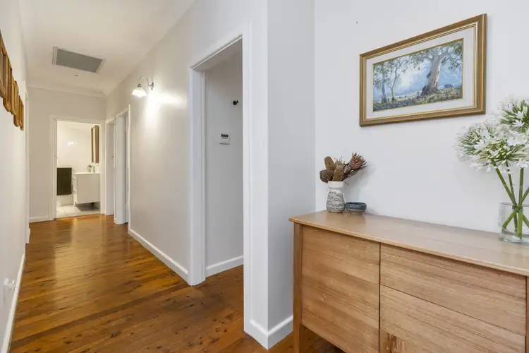 Second view of Homely house listing, 6 Campbell Place, Wagga Wagga NSW 2650