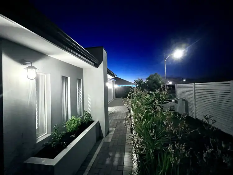 Fifth view of Homely house listing, 4 Macquarie Street, Jindalee WA 6036