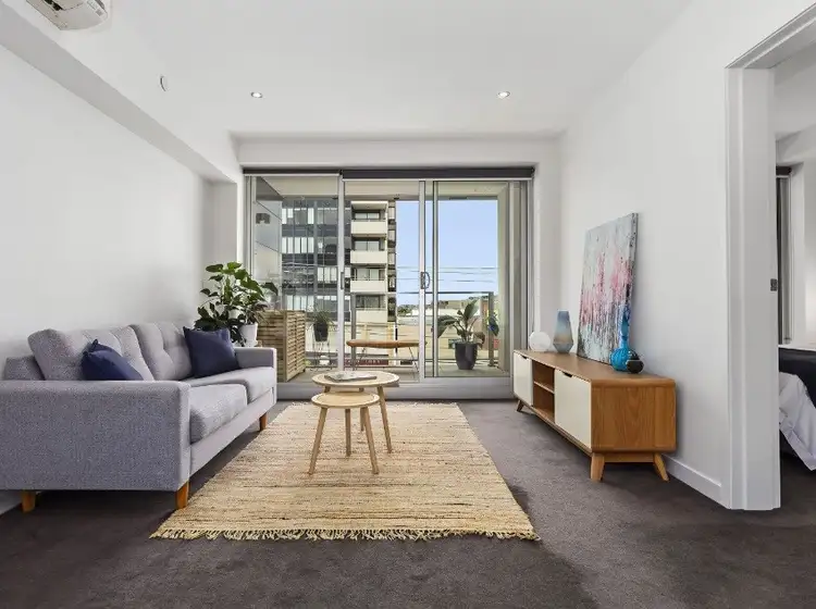402/100 Plenty Road, Preston VIC 3072