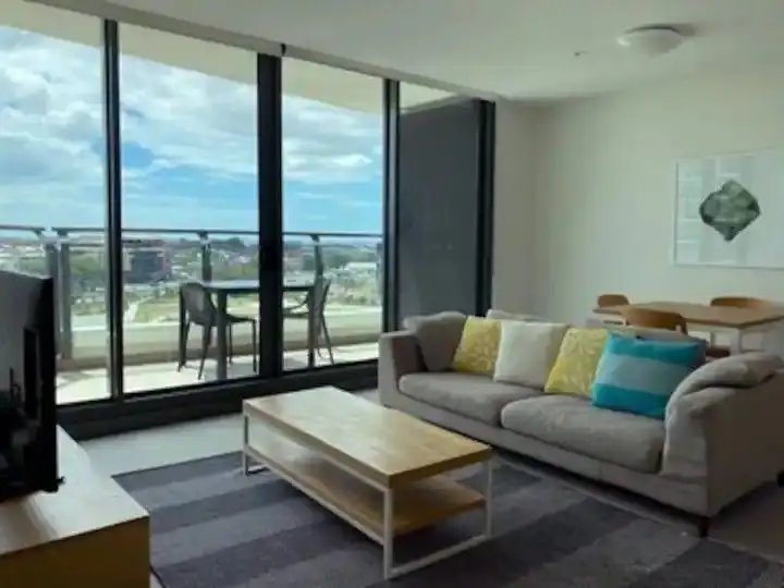 Third view of Homely serviced apartment listing, 501/37B Harbour Rd, Hamilton QLD 4007