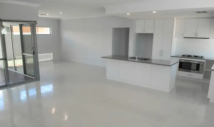 Fifth view of Homely house listing, 16 Millot Vista, Caversham WA 6055