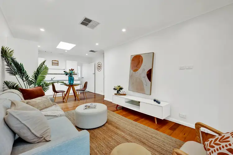 Main view of Homely unit listing, 2/104 Keon Street, Thornbury VIC 3071