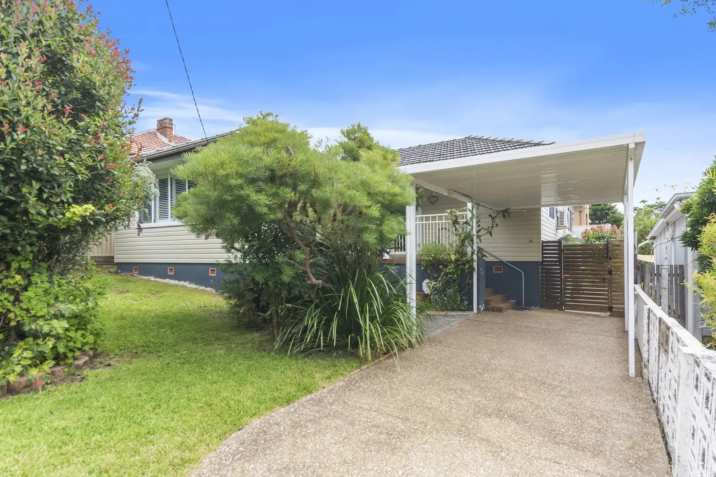 Main view of Homely house listing, 25 The Avenue, Corrimal NSW 2518