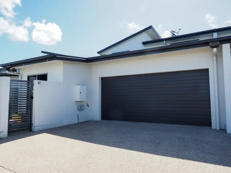 Second view of Homely house listing, 11 Surrey Court, Ooralea QLD 4740