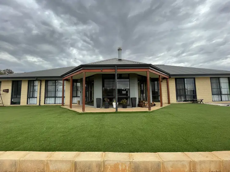 624 Moramockining Road, Wandering WA 6308