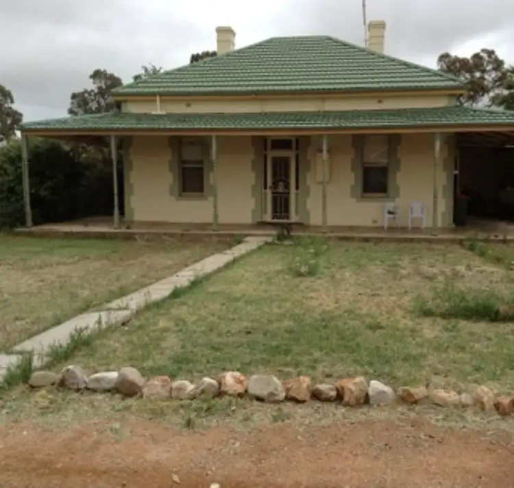 30 Clifton Road, Jamestown SA 5491